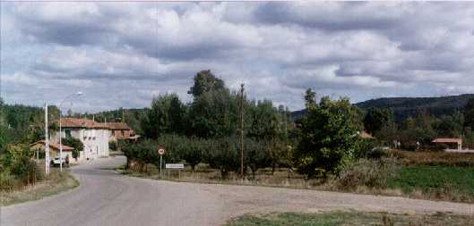 Entrada a Villaverde desde San Feliz